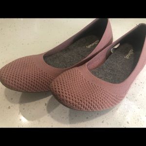 All birds mauve ballet flats size 8